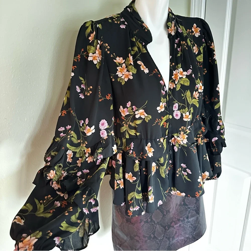 Ted Baker Black Floral Blouse - Picture 3 of 4